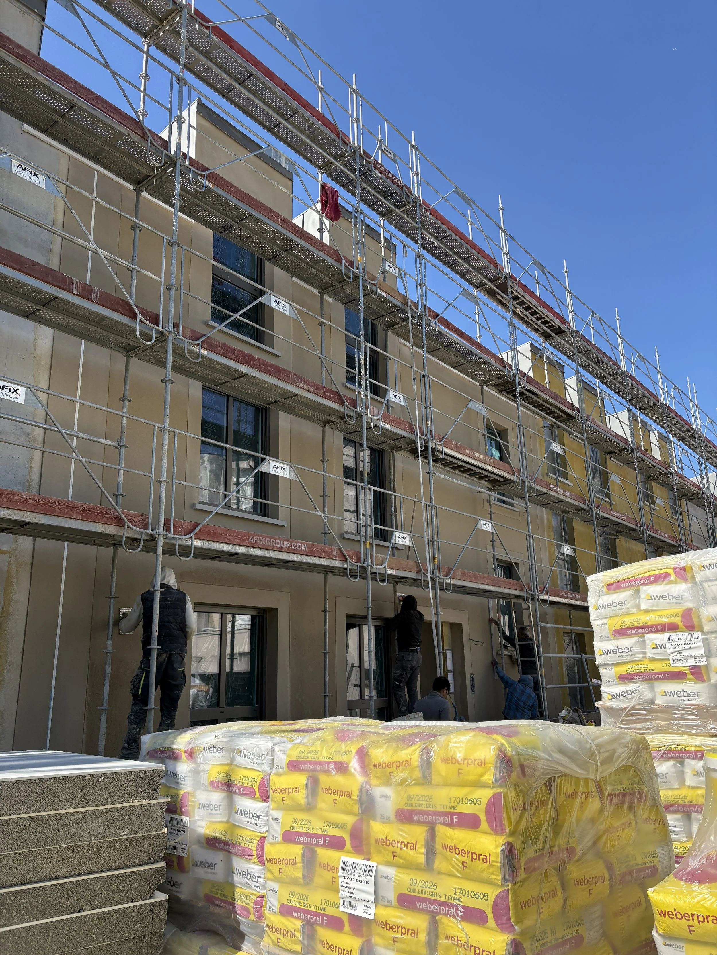 Ravalement de façade en cours