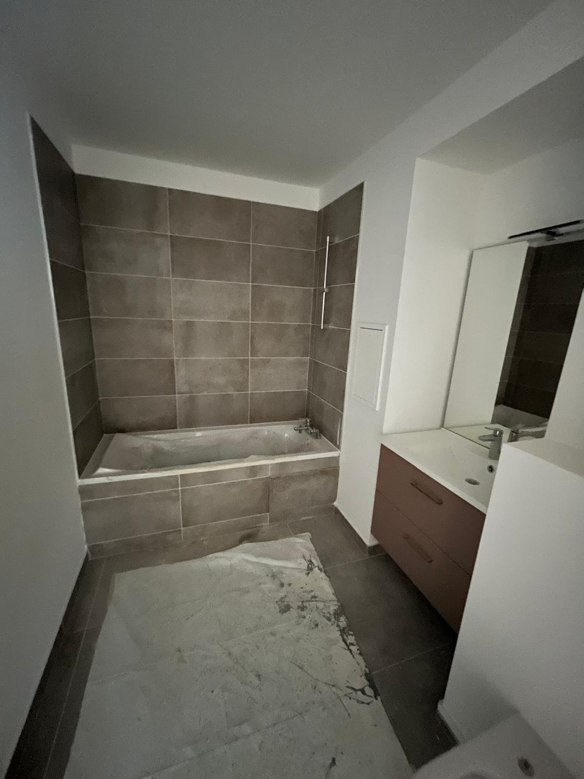 Pose de la faience dans les sdb