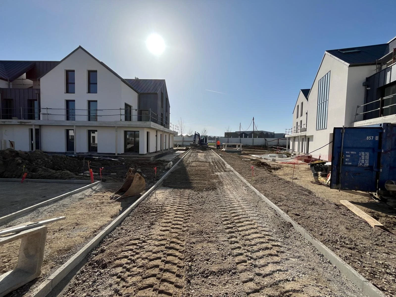 Réalisation des voies extérieures