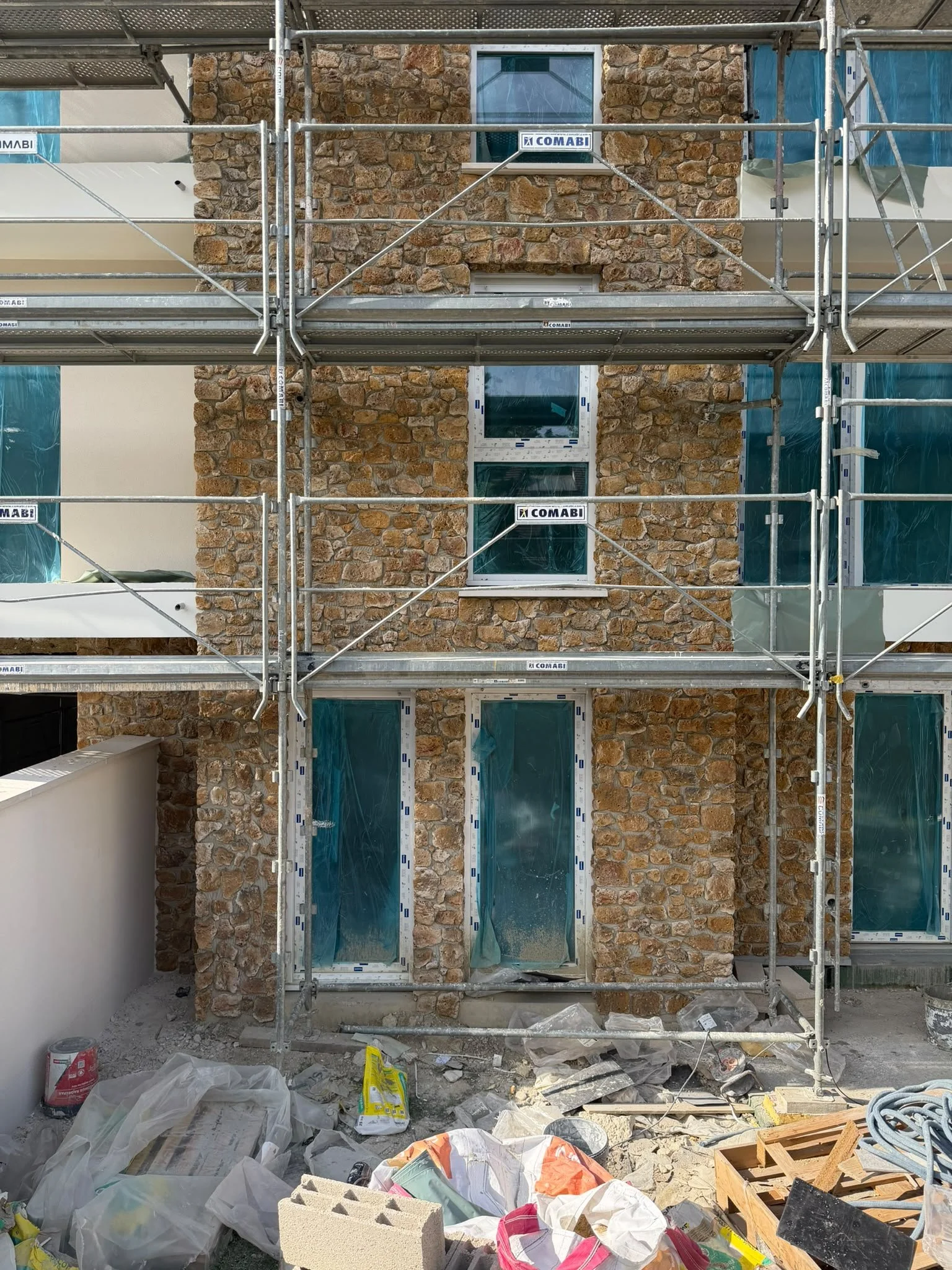 Ravalement de façade en cours