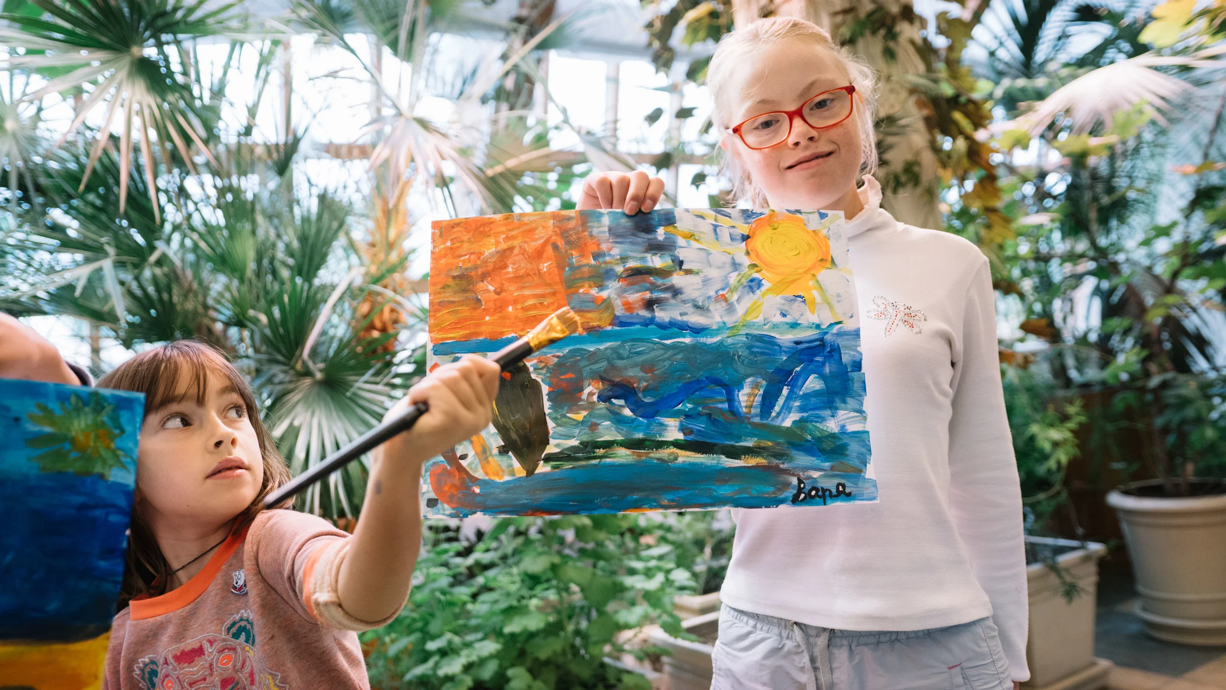 We support an inclusive summer art competition organised by the Moscow nonprofit Koleso Obzora in partnership with 19 museums across Russia