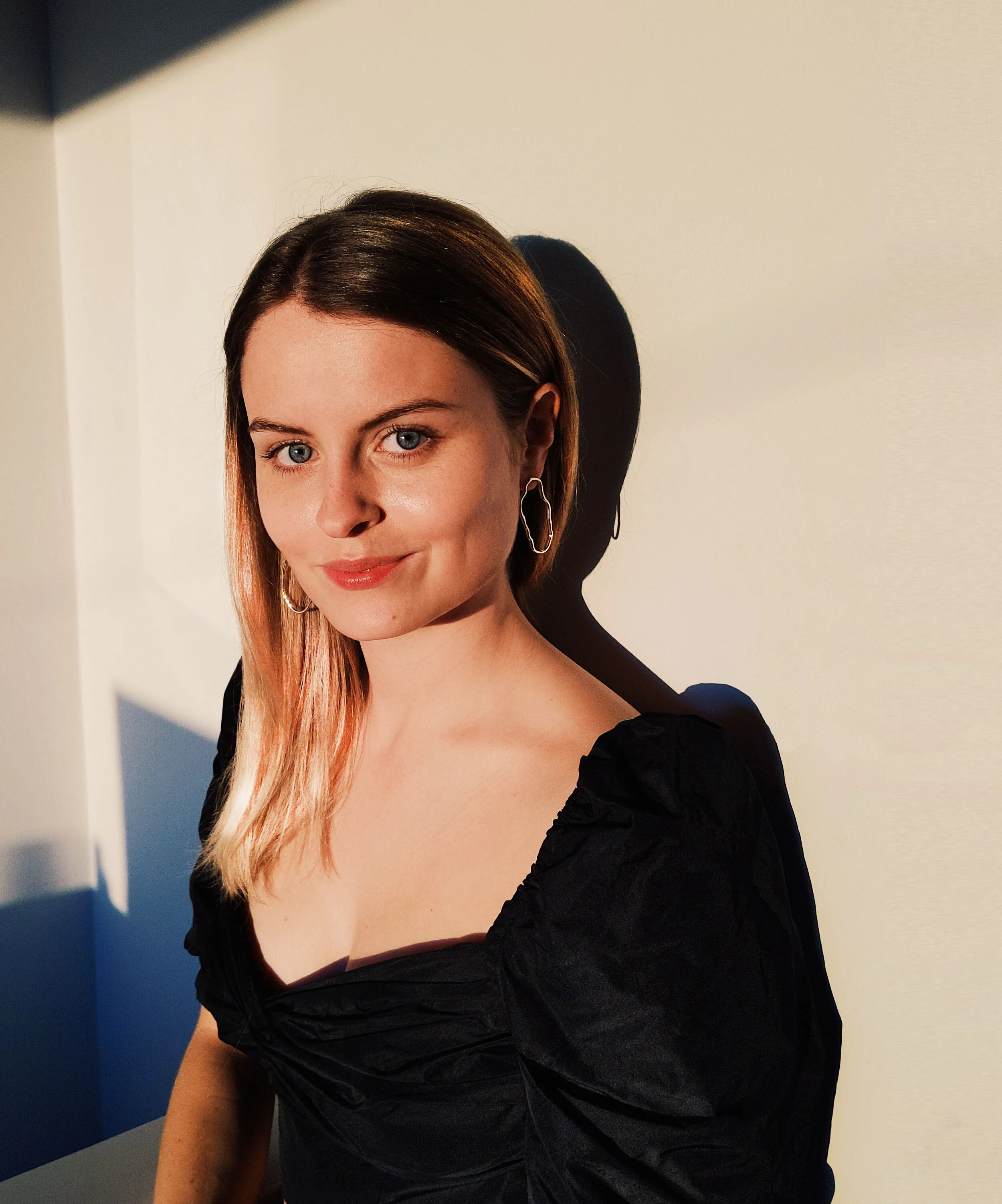 Content Management / Managing Assistant