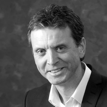 Espen Lie Finansdirektør 95 20 67 47 espen.lie@vaerste.no