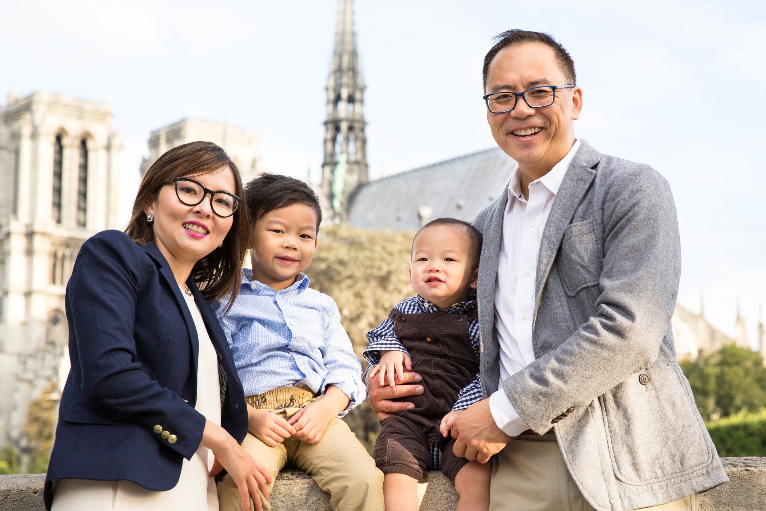  notre-dame-photo-tour-for-american-family 