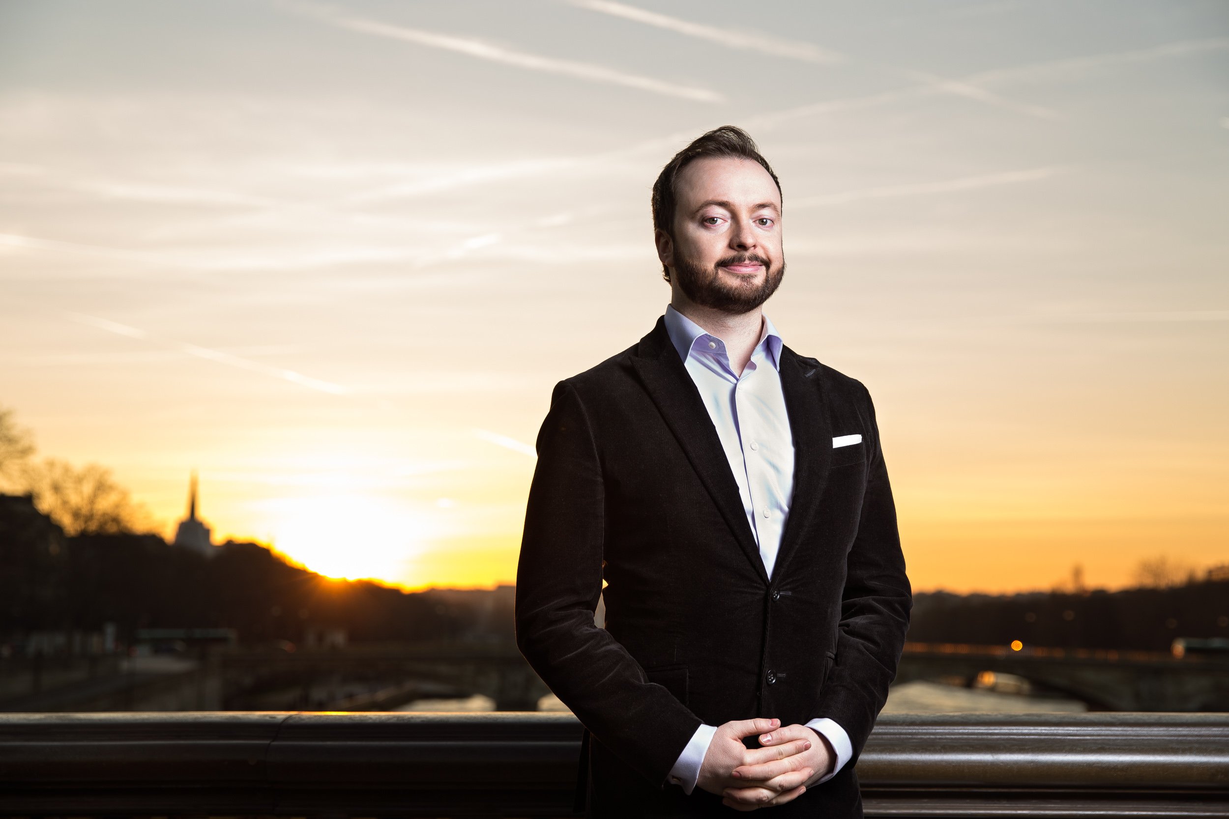  strobe-male-headshot-backlit-by-sunset 