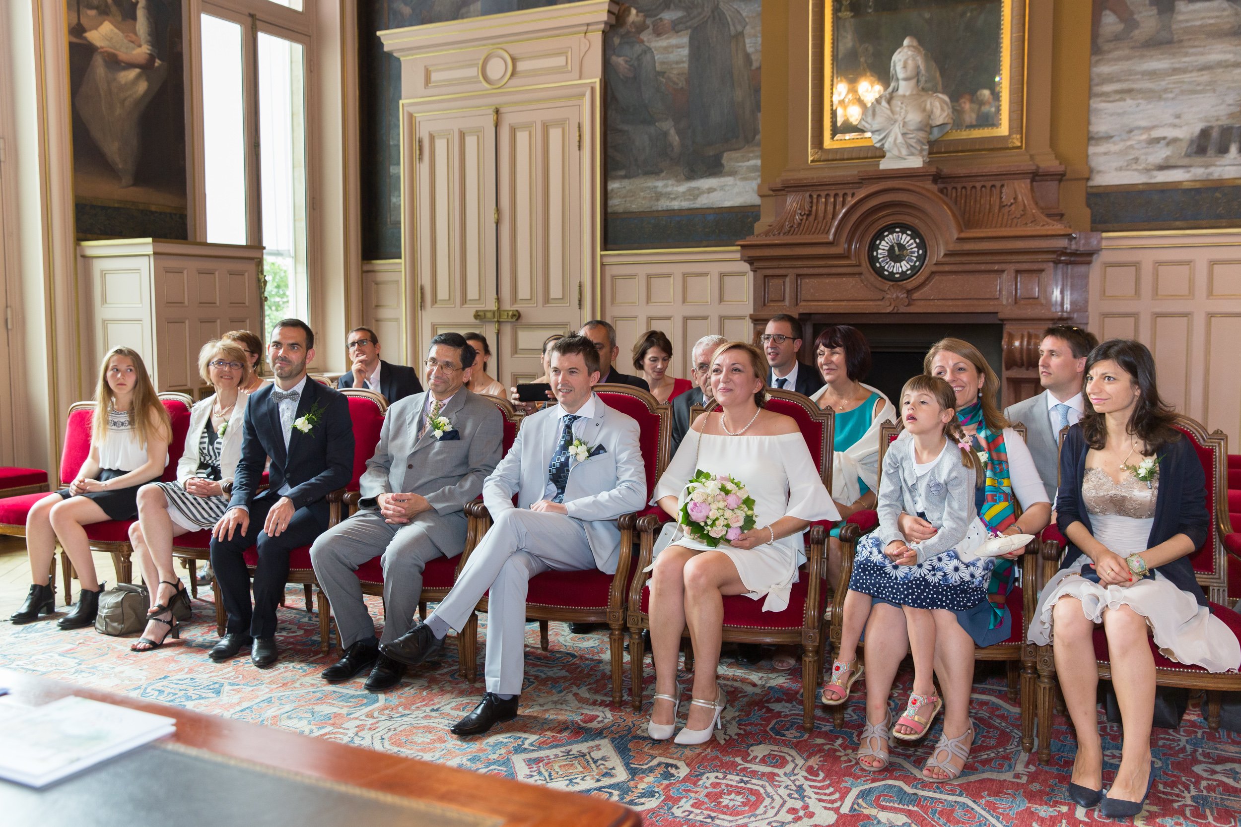  wedding-service-at-paris-townhall 