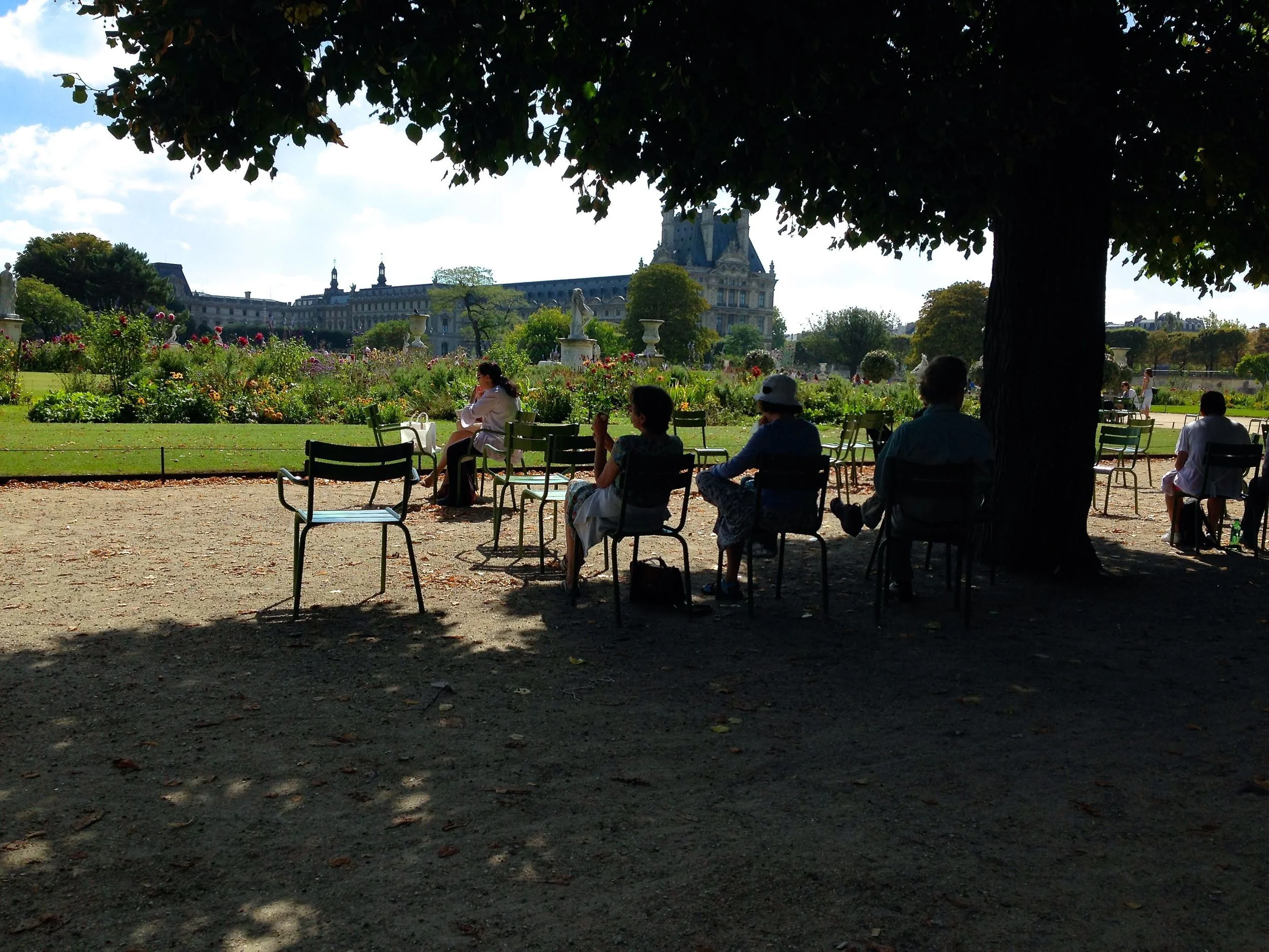 Paris-gardens.jpg