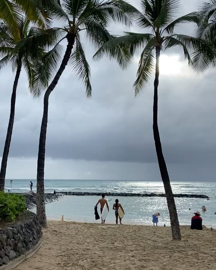 Highlights from Honolulu. 🌺🏝️🏙️

I&rsquo;m already missing this moody sky, the warm waters of Waikiki beach, amazing East-Asian food options, and most of all precious family time ❤️ Mahalo!