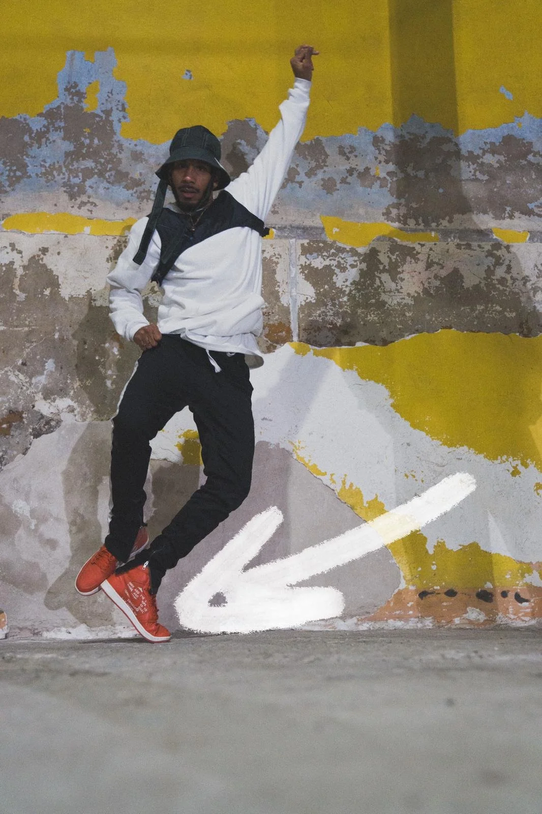 PHOTO-2021-05-03-12-31-27 2.jpg