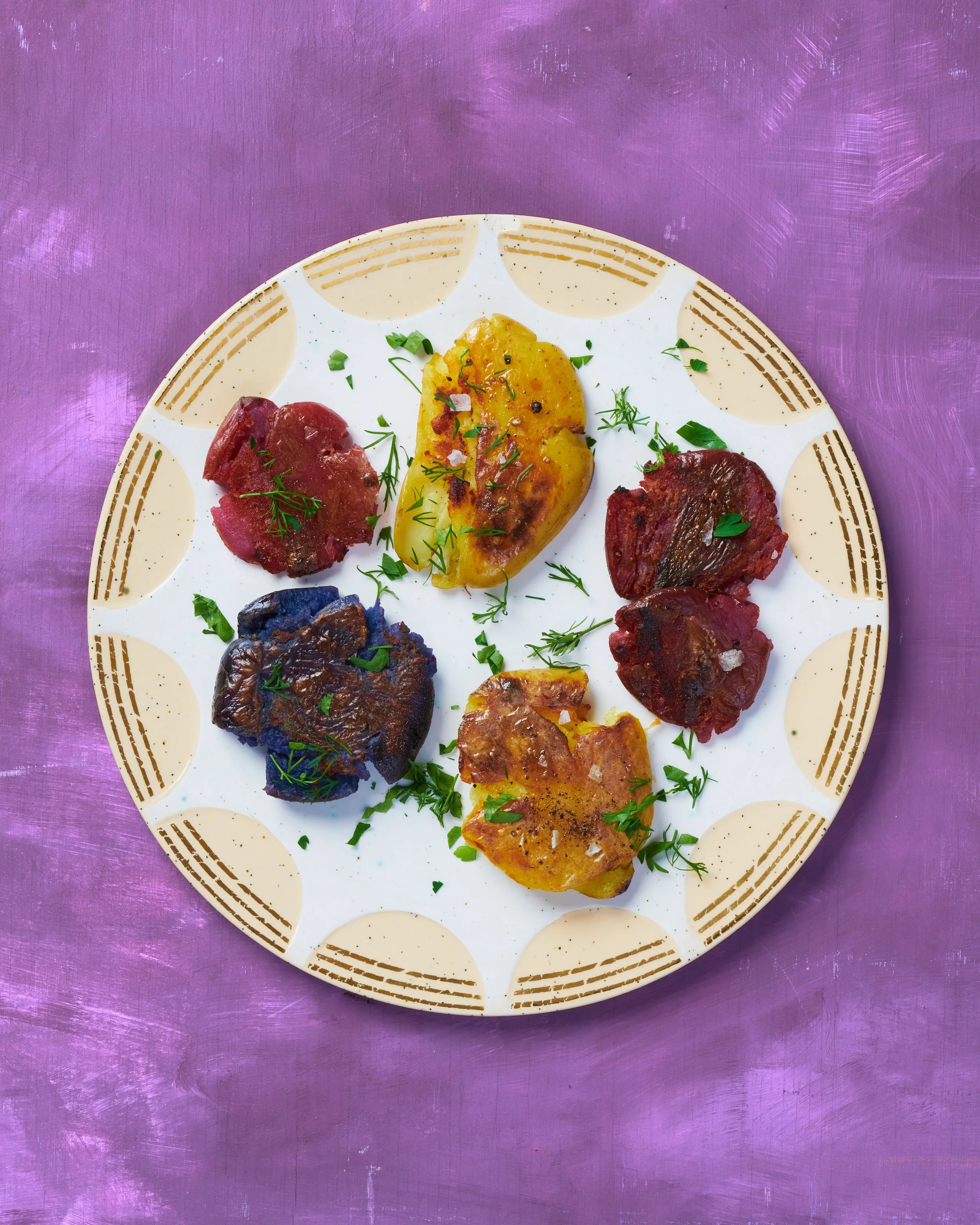 9_Herby Smashed Potatoes_009.jpg