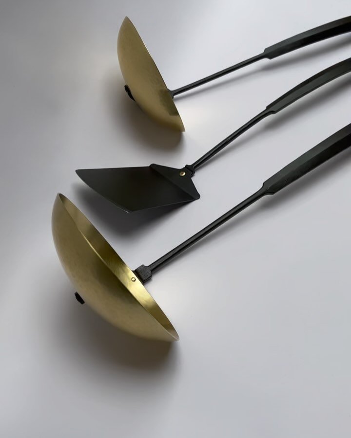 Scenes from a kitchenware order. 

#craft #handmade #kitchen #kitchenware #chef #kitchentools #cheftools #spoon #spatula #steelpan #pan #cook #homecook #kitchentrophy #kitchendesign #madeindetroit #brass #steel #engraving #ladles