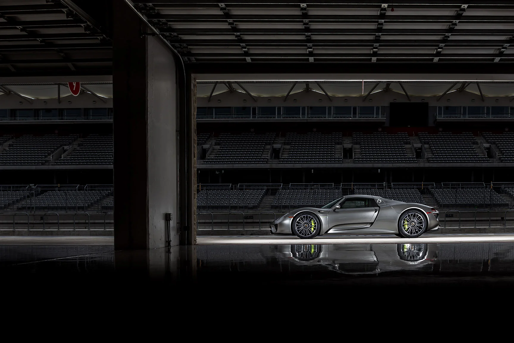918_garage_COTA.jpg