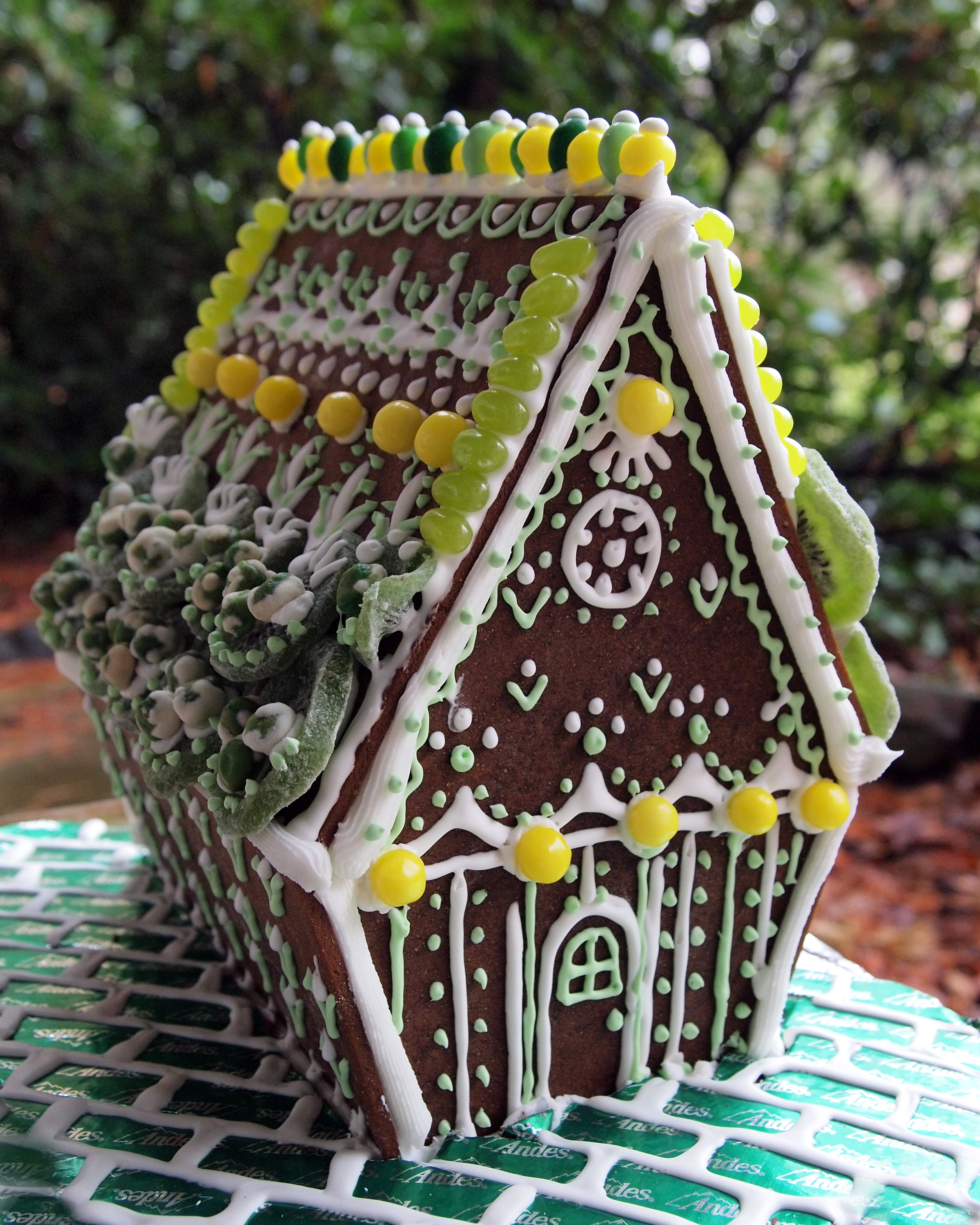Gingerbread House Roof Wrapping Paper