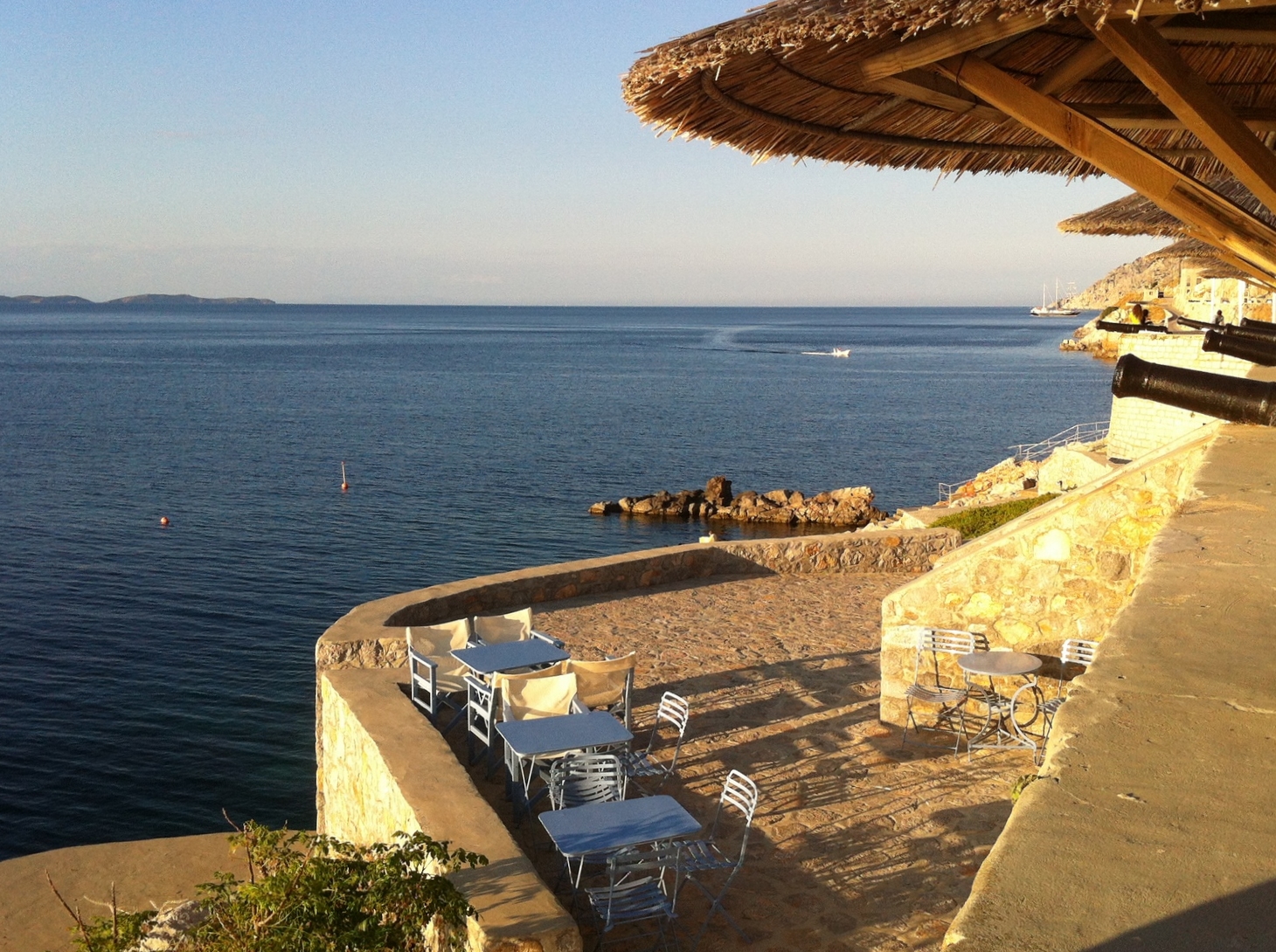 hydra cannon taverna.JPG