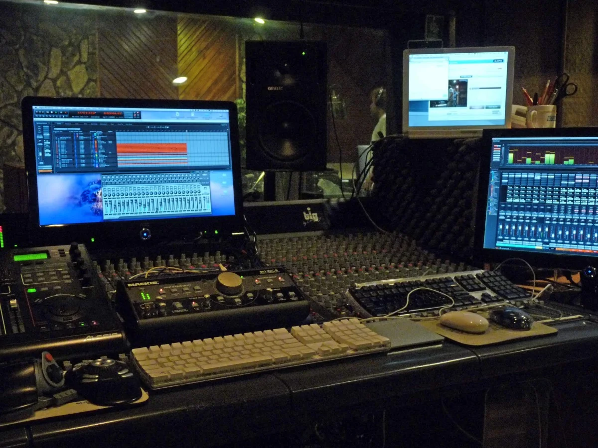 controlroom.jpg