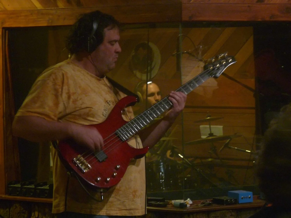 bassinyourface.jpg