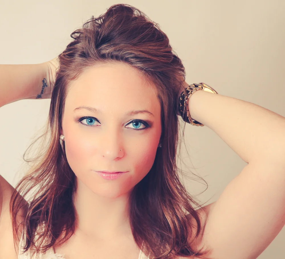 Headshots for Nichole Kane