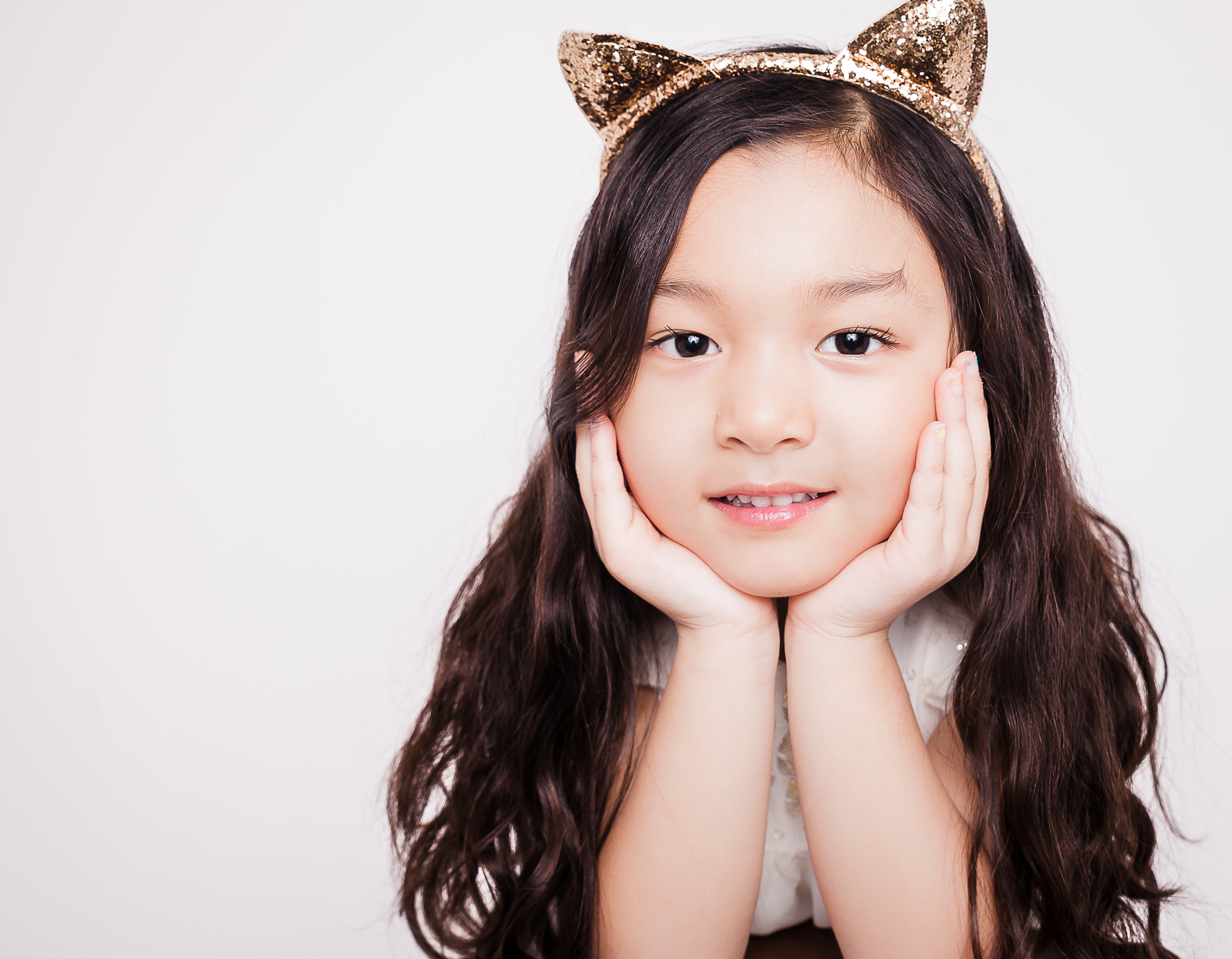 Stay Tune to meet Minji Park.  Making her way to the big screen debut soon!