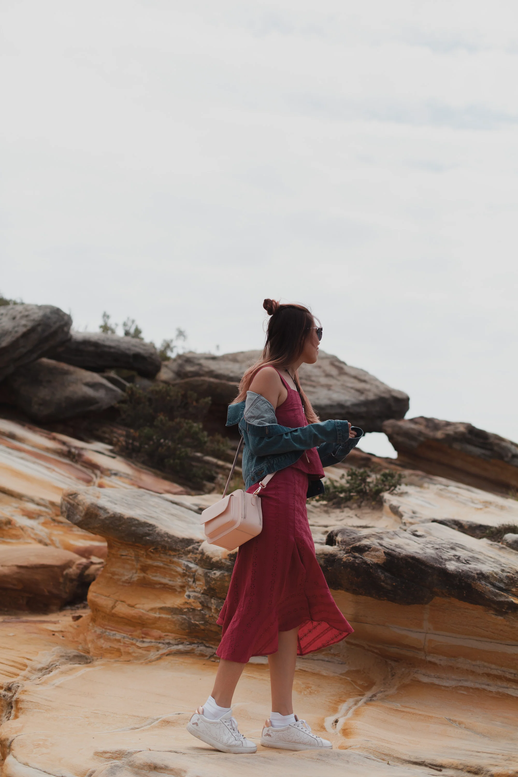 Music Fridays #004 w/ Connie