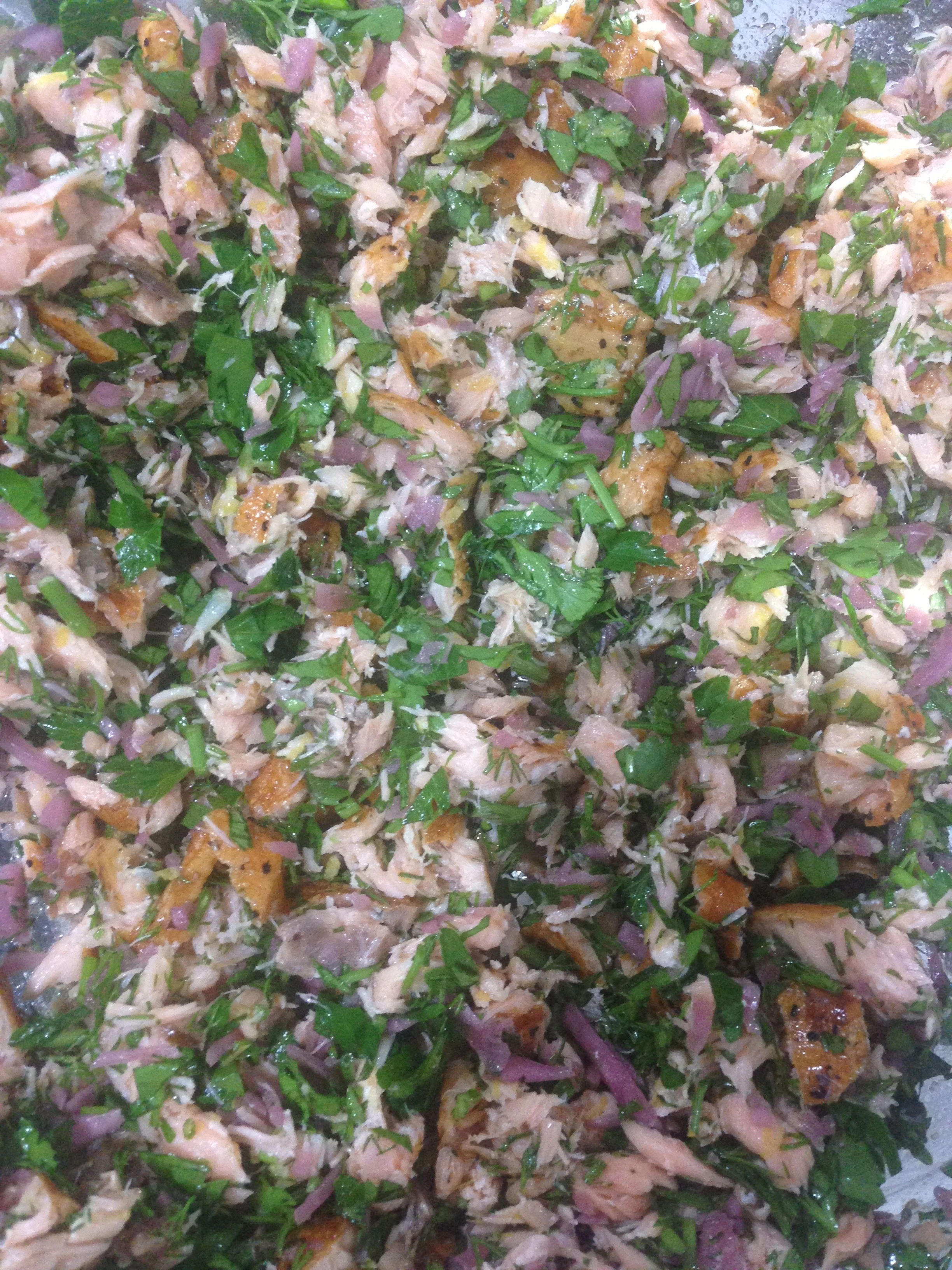 salmon-fish-cakes-mix.JPG