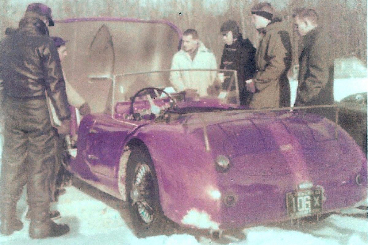 Allard_J2XLM1-3201_09.jpg