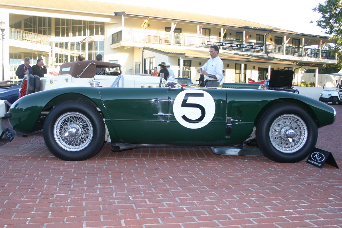 Allard_JR-3403_06.JPG