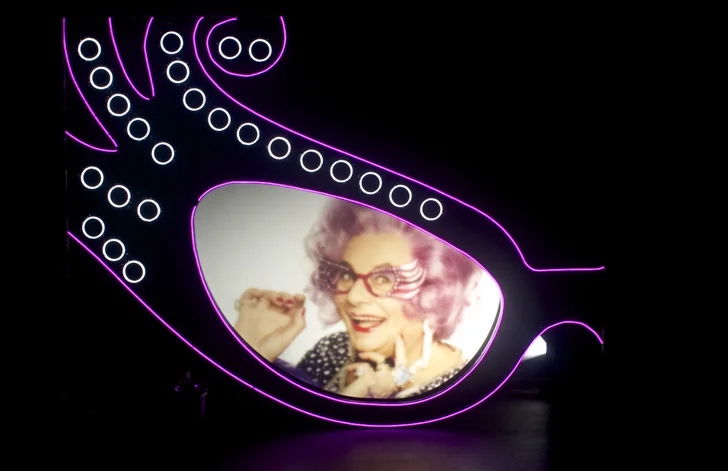 Dame Edna 1e.jpg