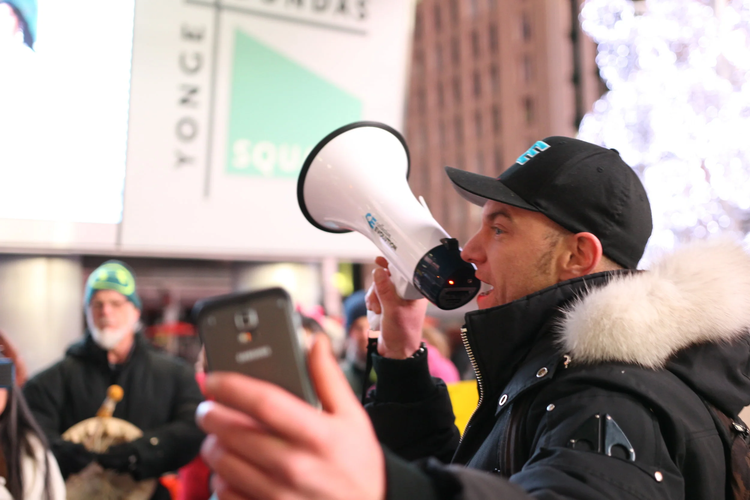 A special shout out goes to my dear friend Justin Nexus Booth , (not only for his leadership and service in stopping #DAPL) but for his continuous contributions in bringing awareness to conscious media and the evolution of global unity . ♡