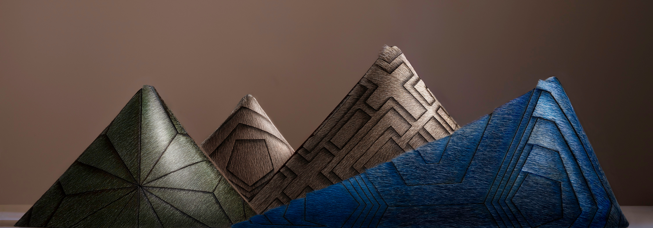 Floating World, Sgraffito Sculptural hair