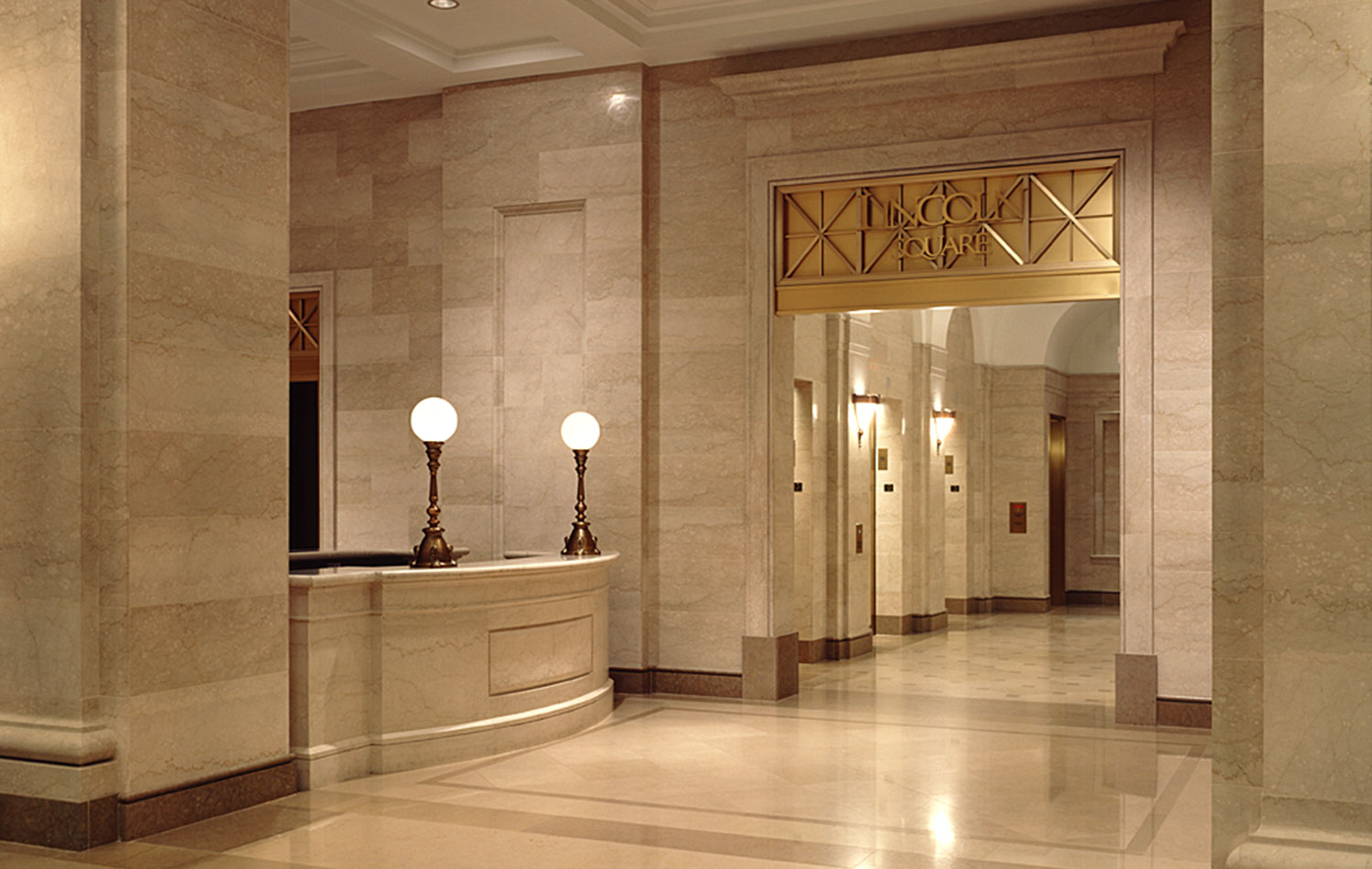lincsquare9.jpg