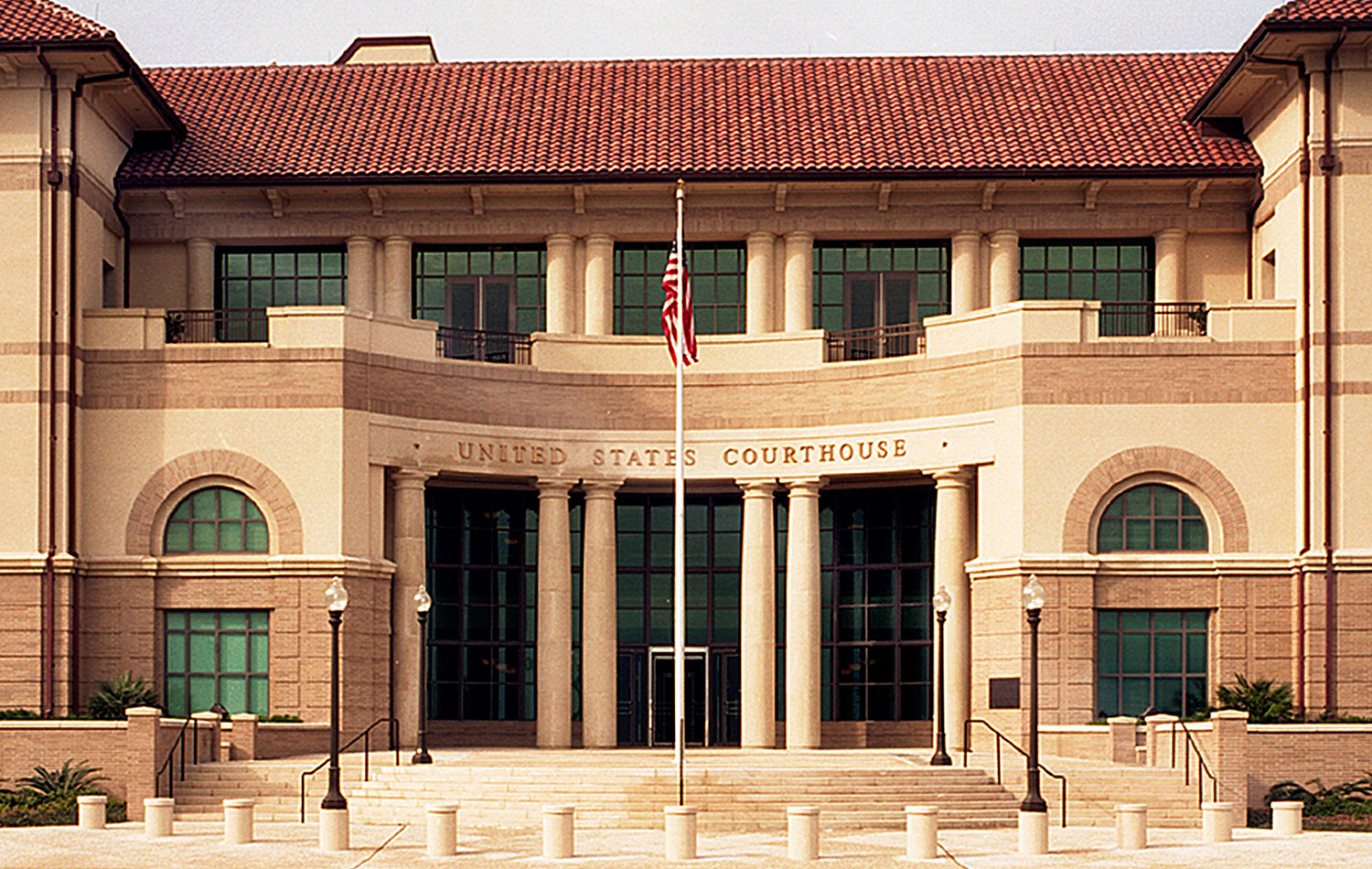03-Entrance-Detail.jpg
