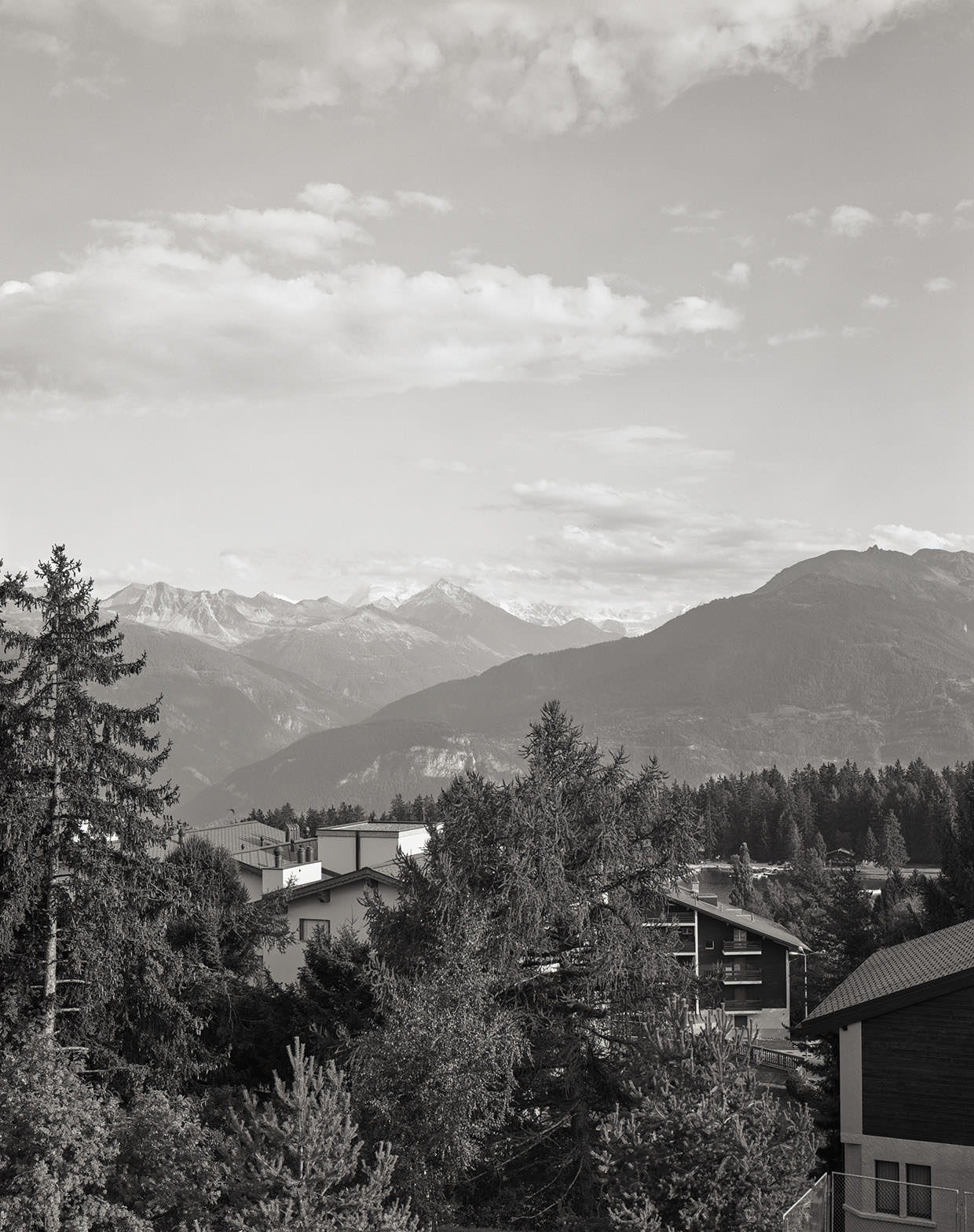  Abb. 8  Blick von Montana auf Sierre und das Val d’Annivier , 2005, Fotograf: Dominique Uldry ©Bern: Dominique Uldry    