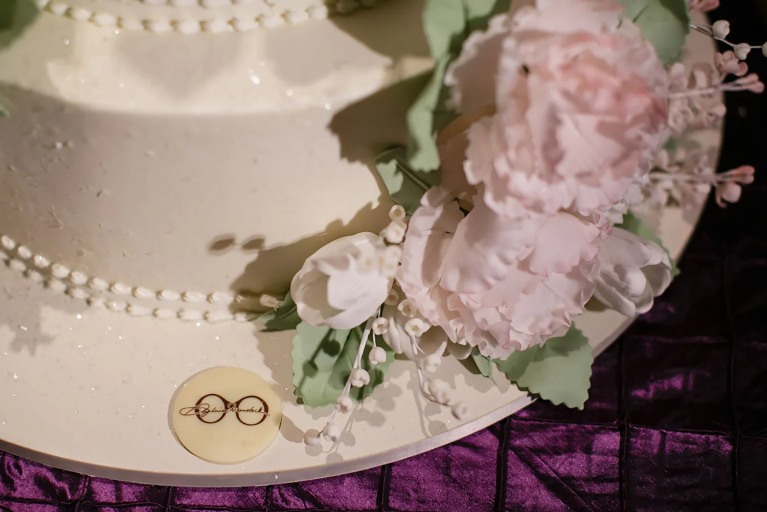 308_Adrianna+GlenW0072_rc754-copy.jpg
