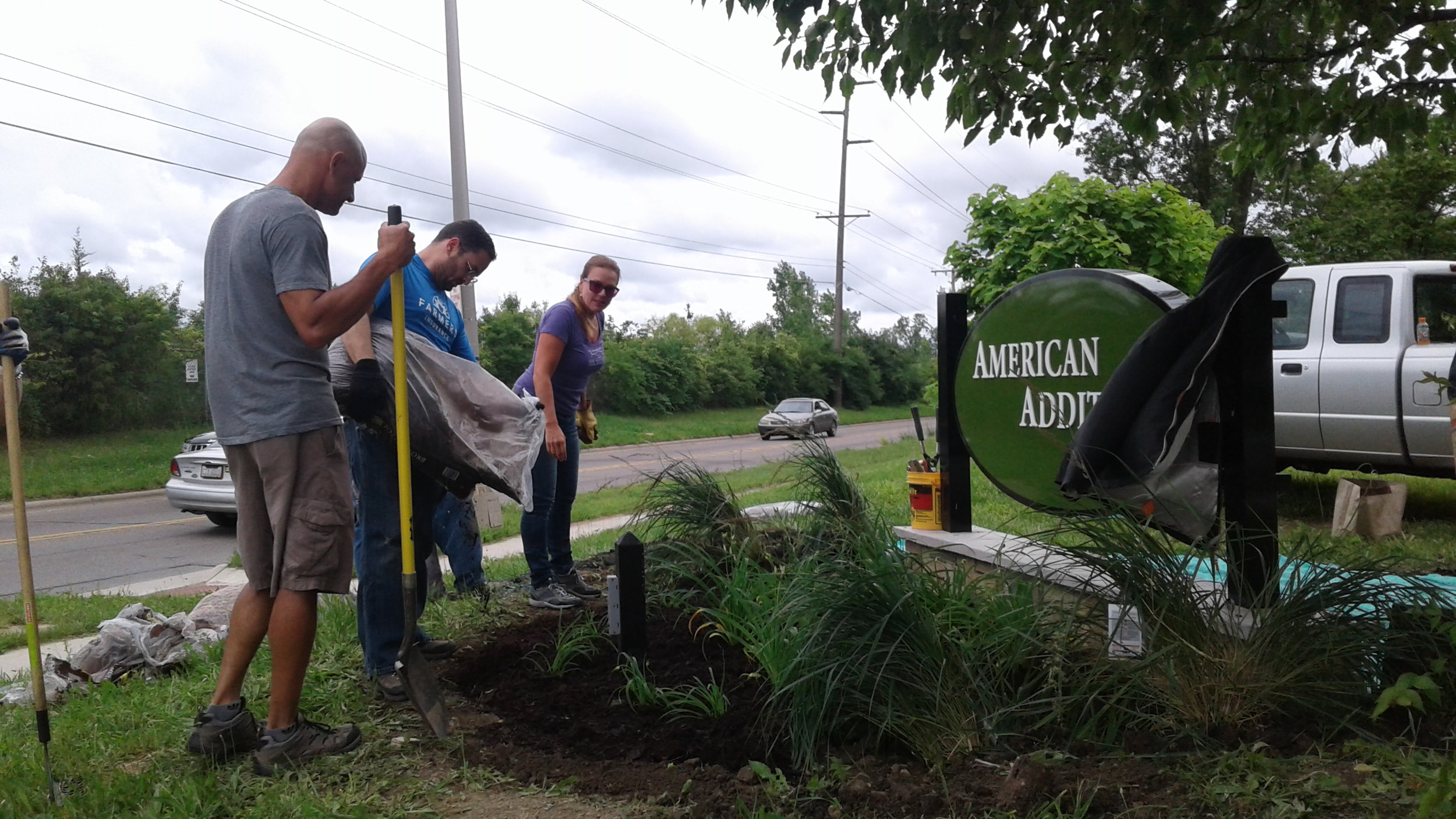 Business Development Representative Mark Chieffo of Ferguson Construction Company, Farmers Insurance Agent Jim Janosik and Executive Vice President Leslie Biskner of Cooperative Business Services were among the CCIIR members sprucing up American Addition.