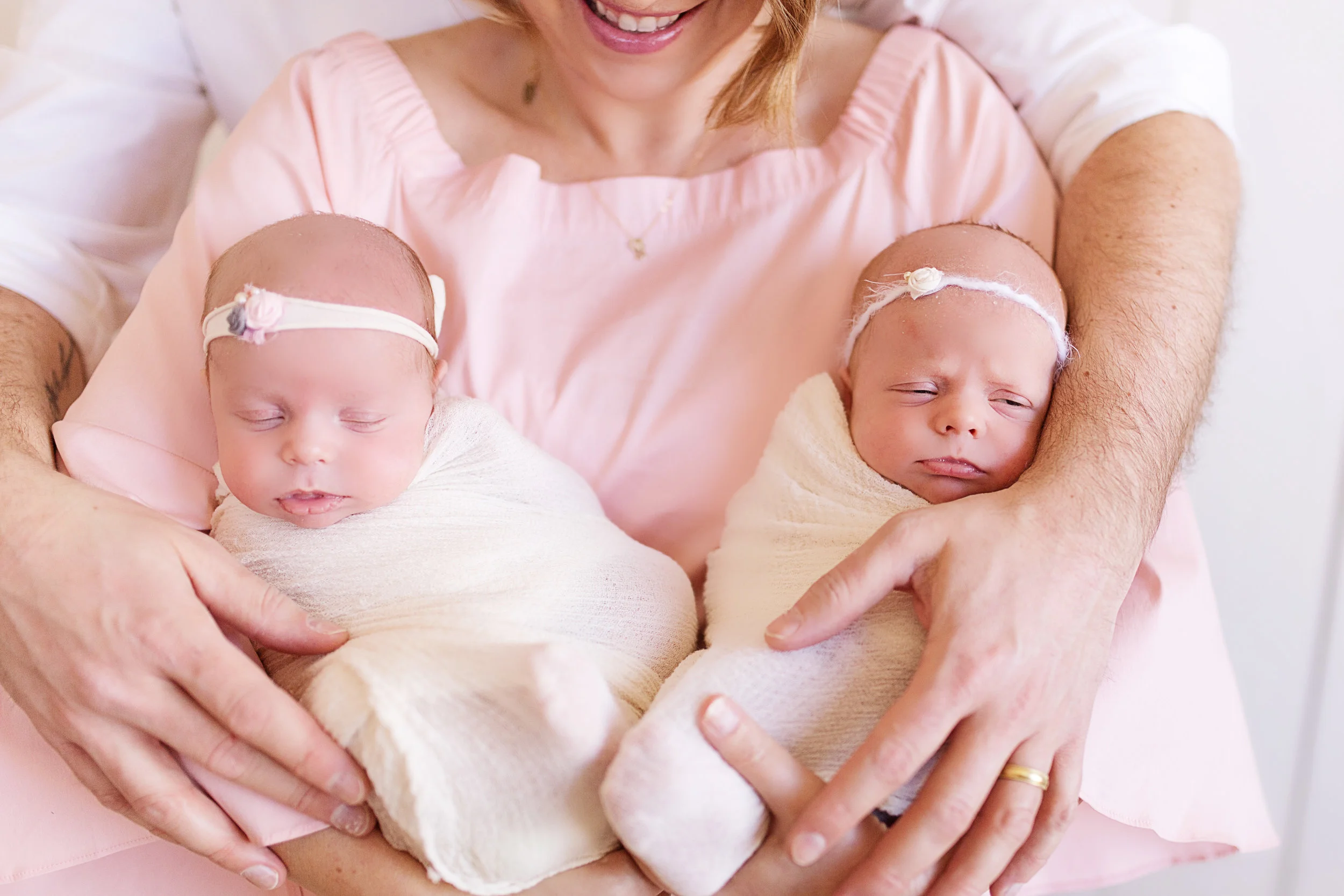 TwinKNewborn (8 of 73) copy.jpg