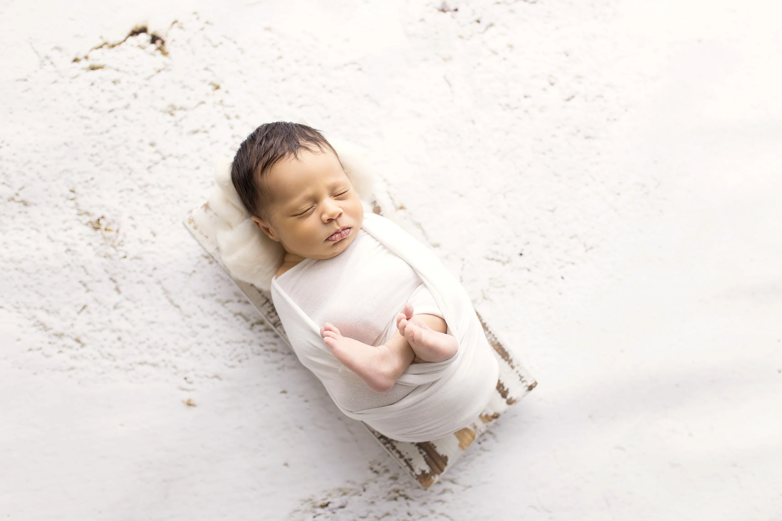 MicahNewborn-52 copy.jpg