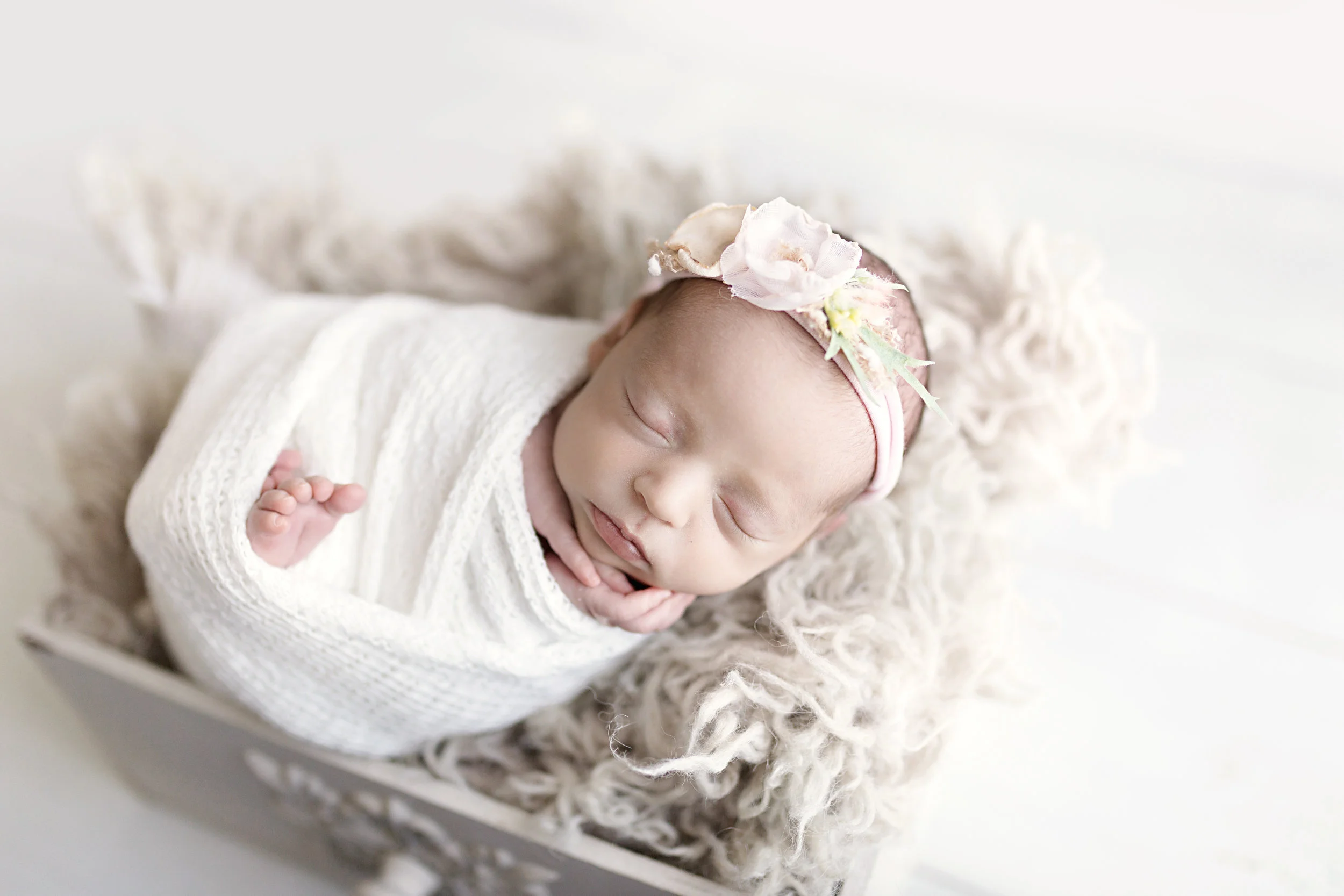 BrooklynNewborn-56 copy.jpg