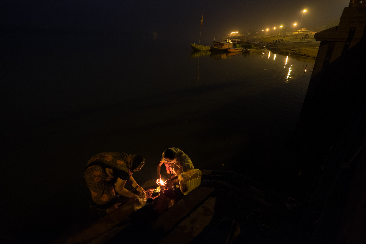 Varanasi Nights sin enfoque-4660.jpg