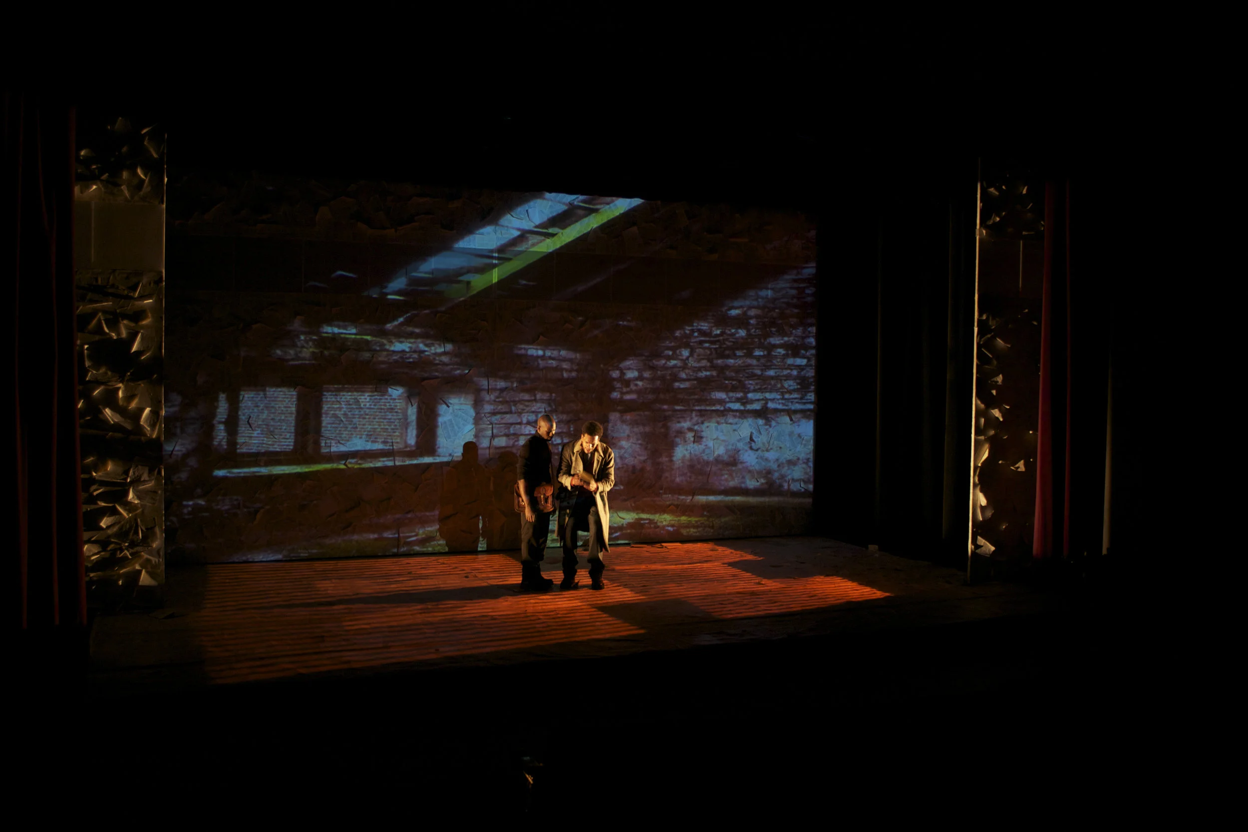 F451-8.jpg