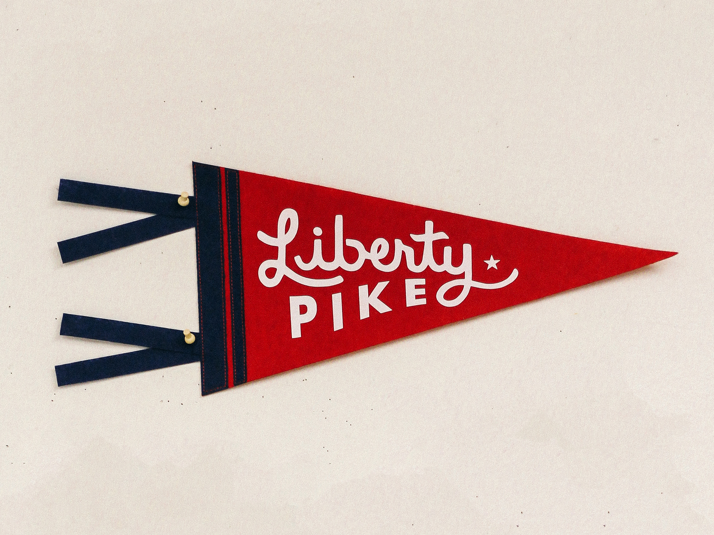 triangle pennant single photo.jpg