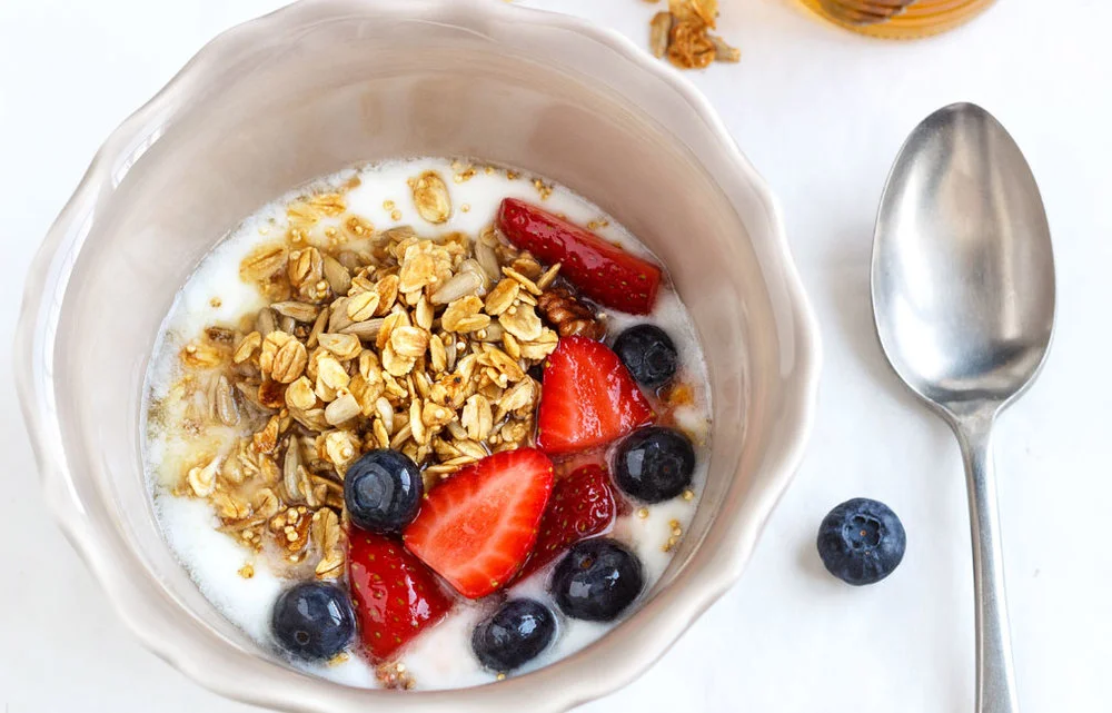 lowcountr-creamery-granola-berry-breakfast-bowl.jpg