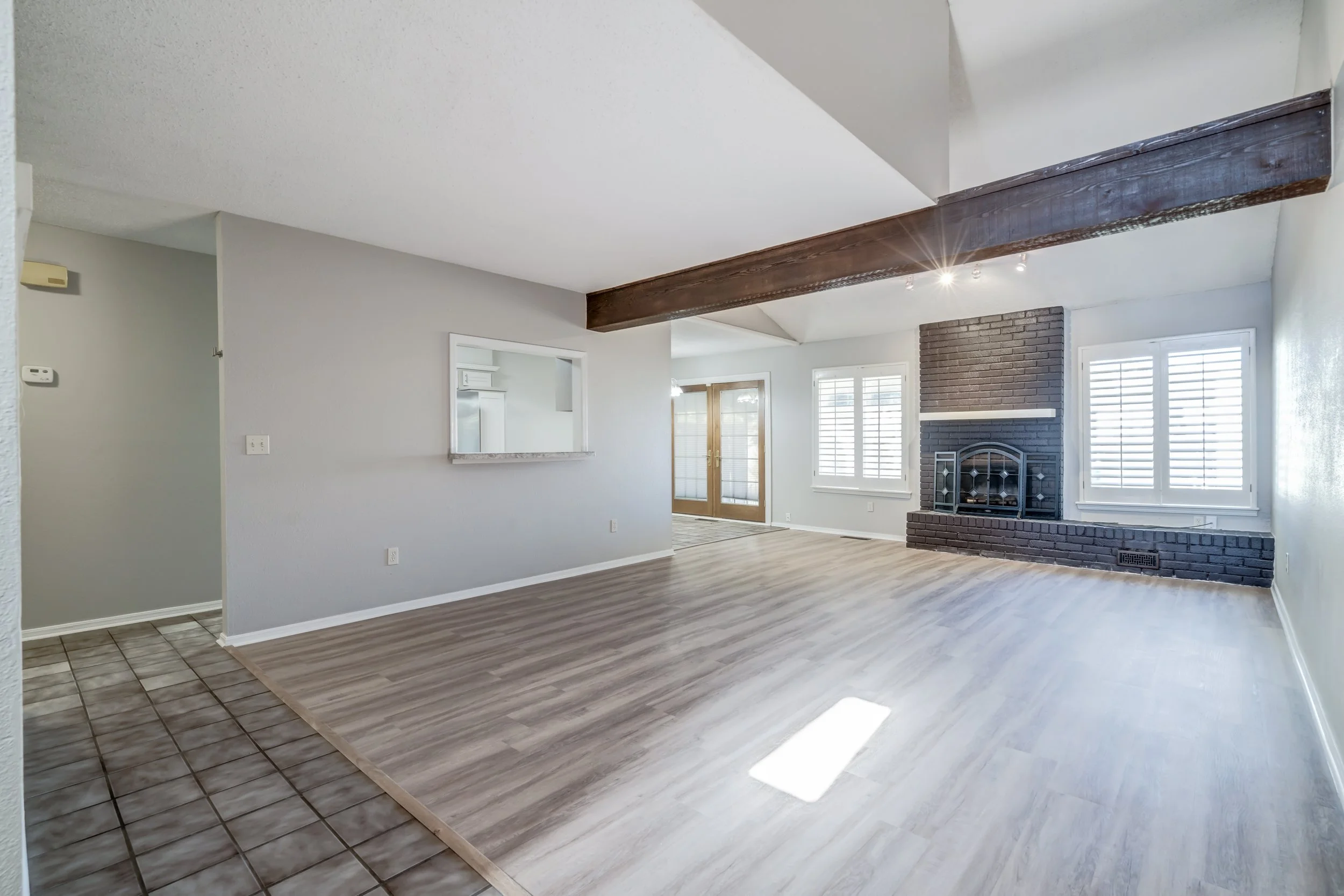 9921 Hefner Village Pl INT-1.jpg