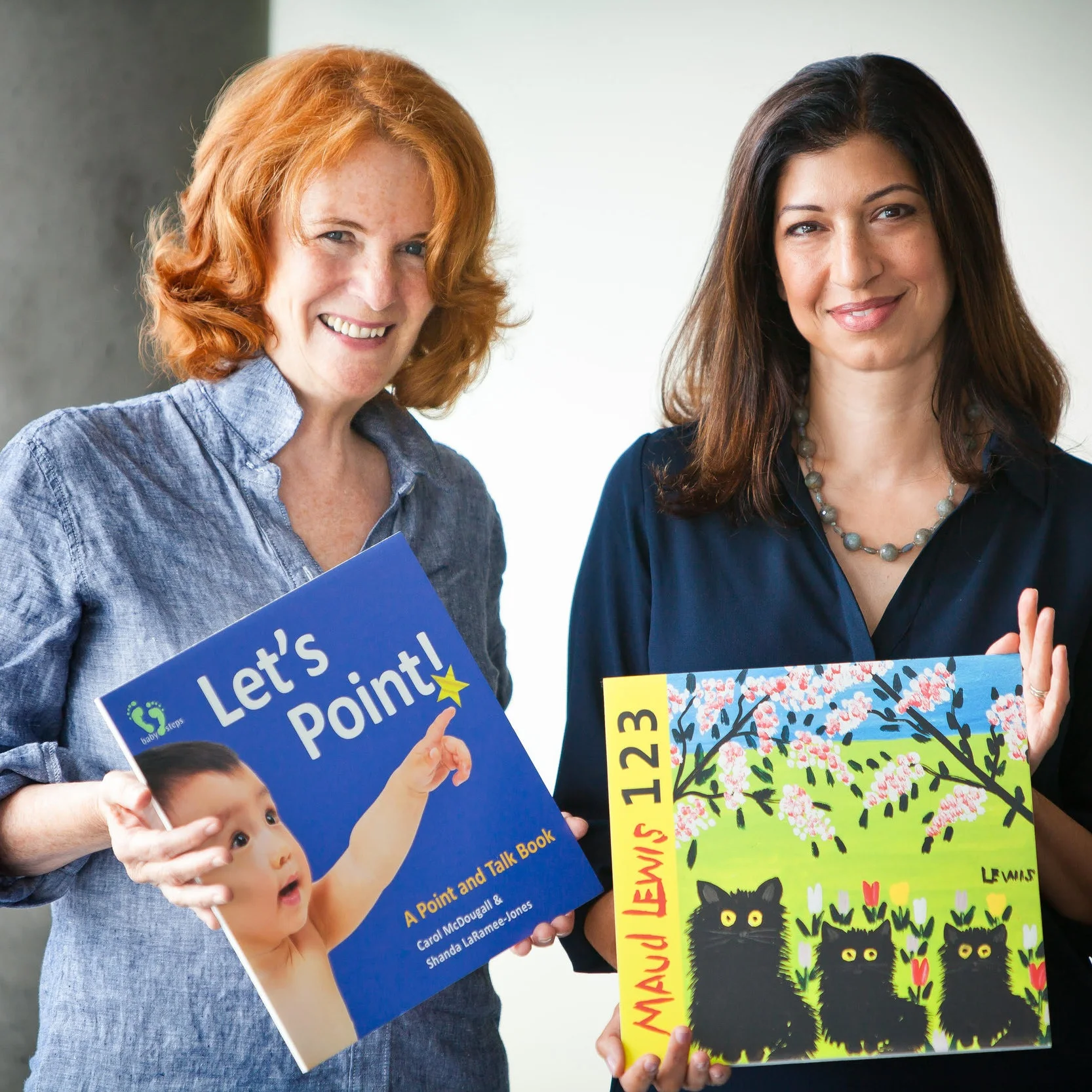 Shanda+and+Carol+with+books.jpg