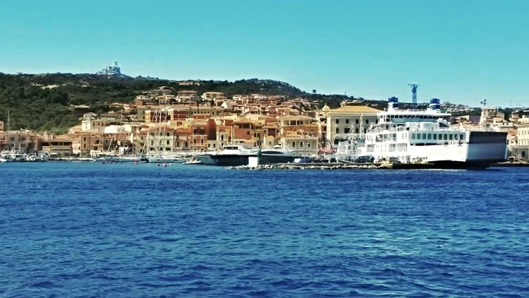 LA MADDALENA TOWN- LA MADDALENA
