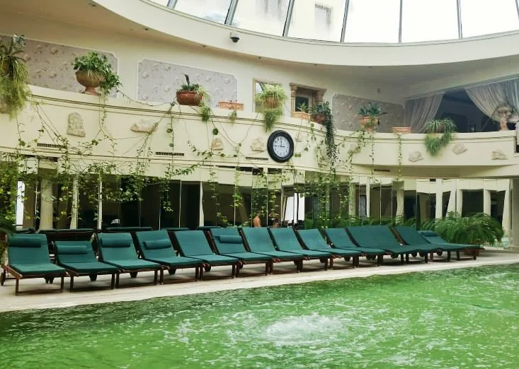 MAIN INDOOR POOL