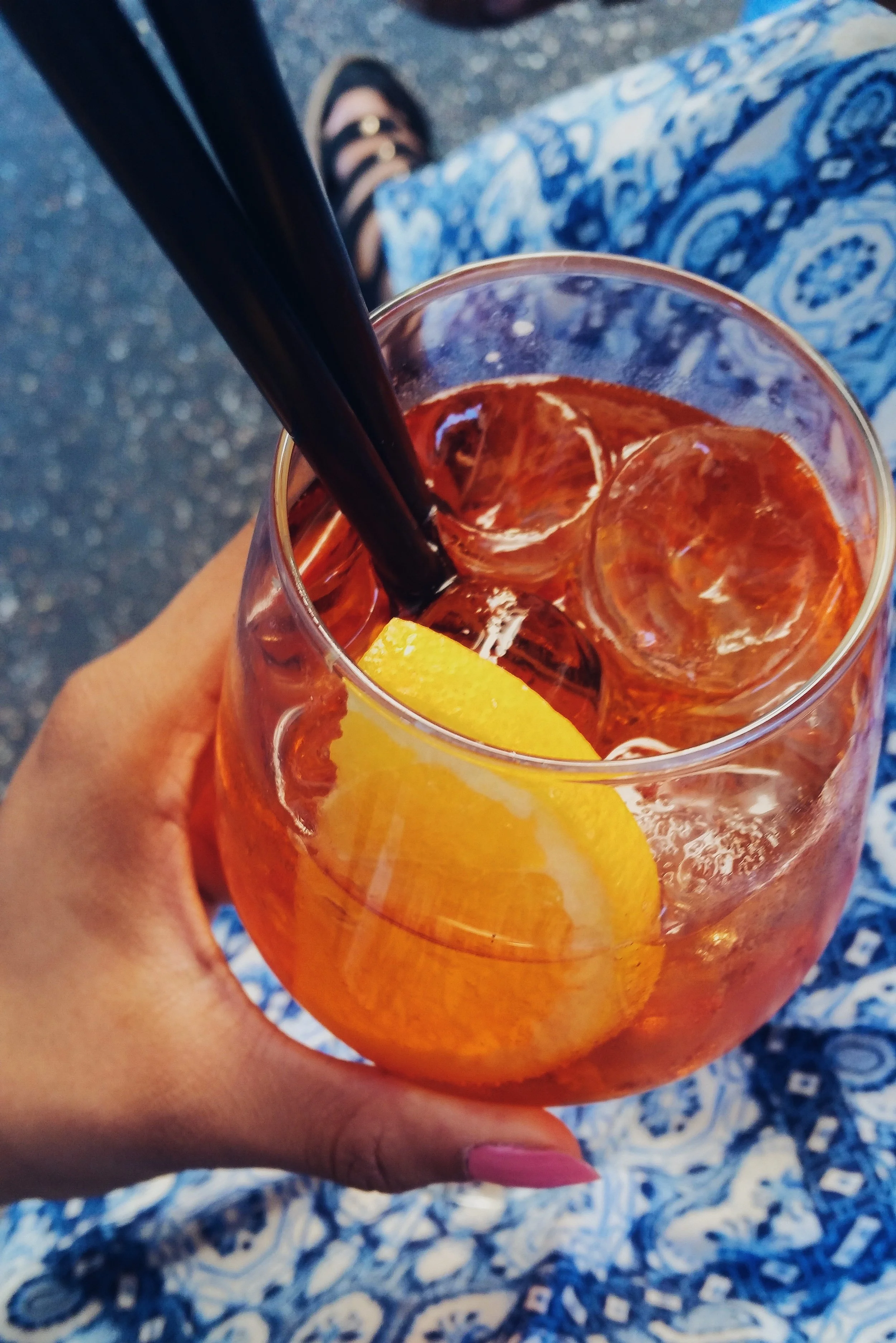 did somebody say aperol spritz?
