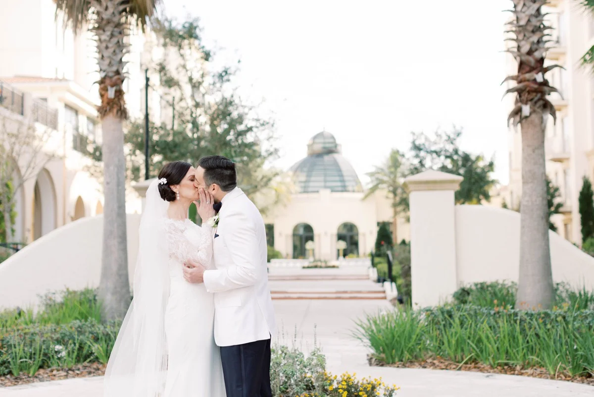 Alfond-Inn-Wedding-Winter-Park-Wedding-Photographer-Chantell-Rae-Photography_0010.jpg