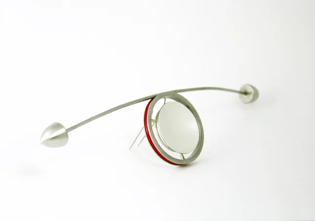Funambule, 2013 | Sterling silver, steel, enamel paint