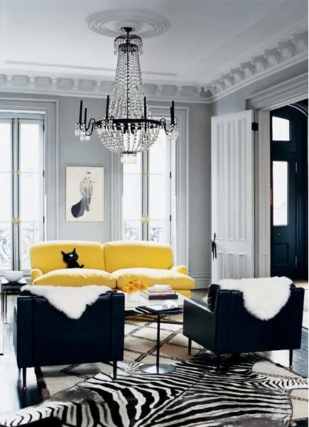 J. Crew's Jenna Lyon's b&w living room with a pop of color from Domino