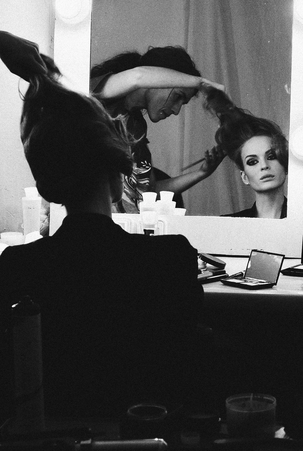 backstage_beba_closet_2010.jpg